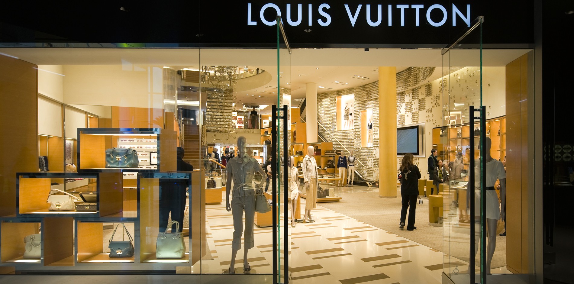 Louis Vuitton Kc Plaza  Natural Resource Department