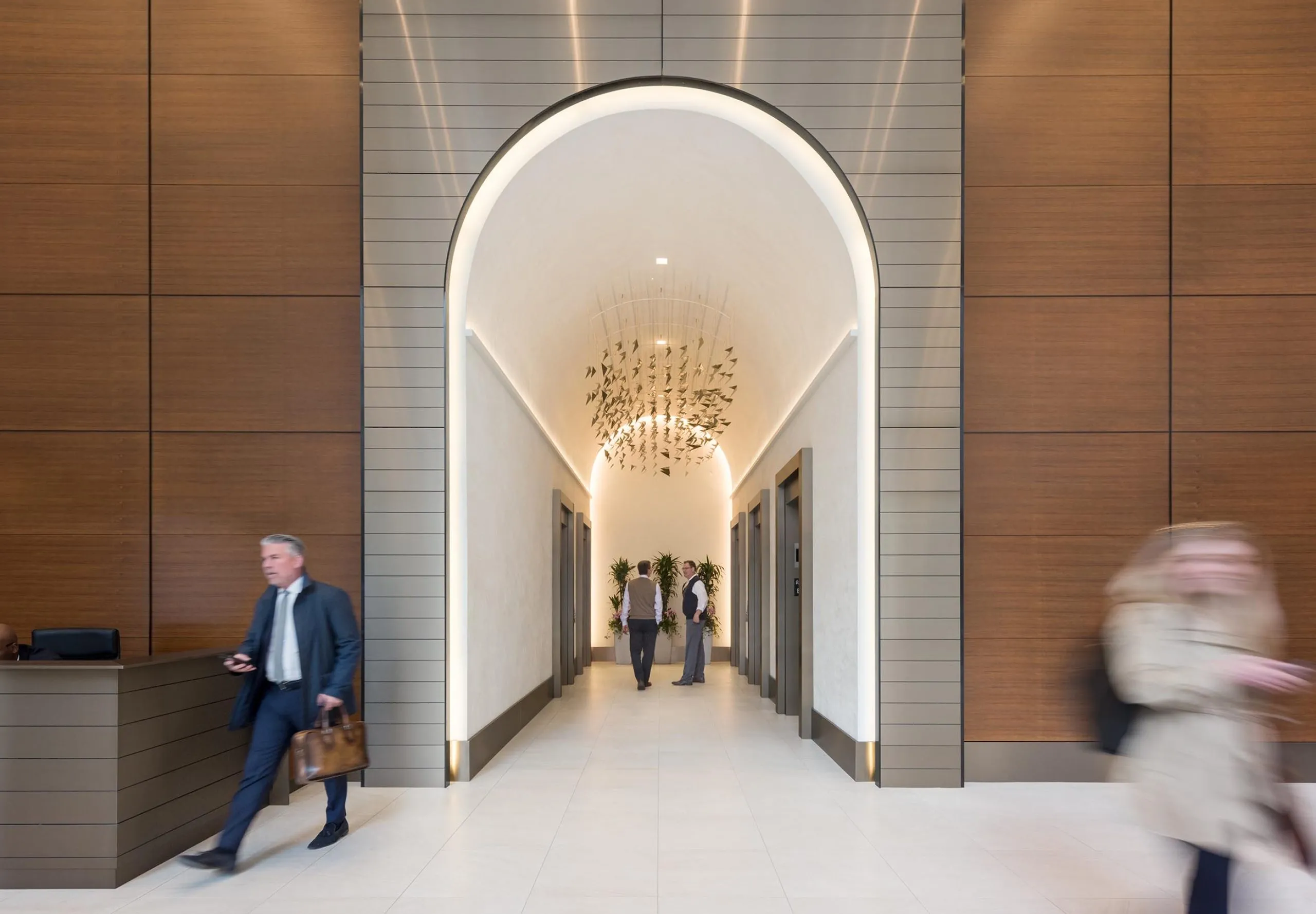 Interior hallway entry to 116 Huntington Avenue