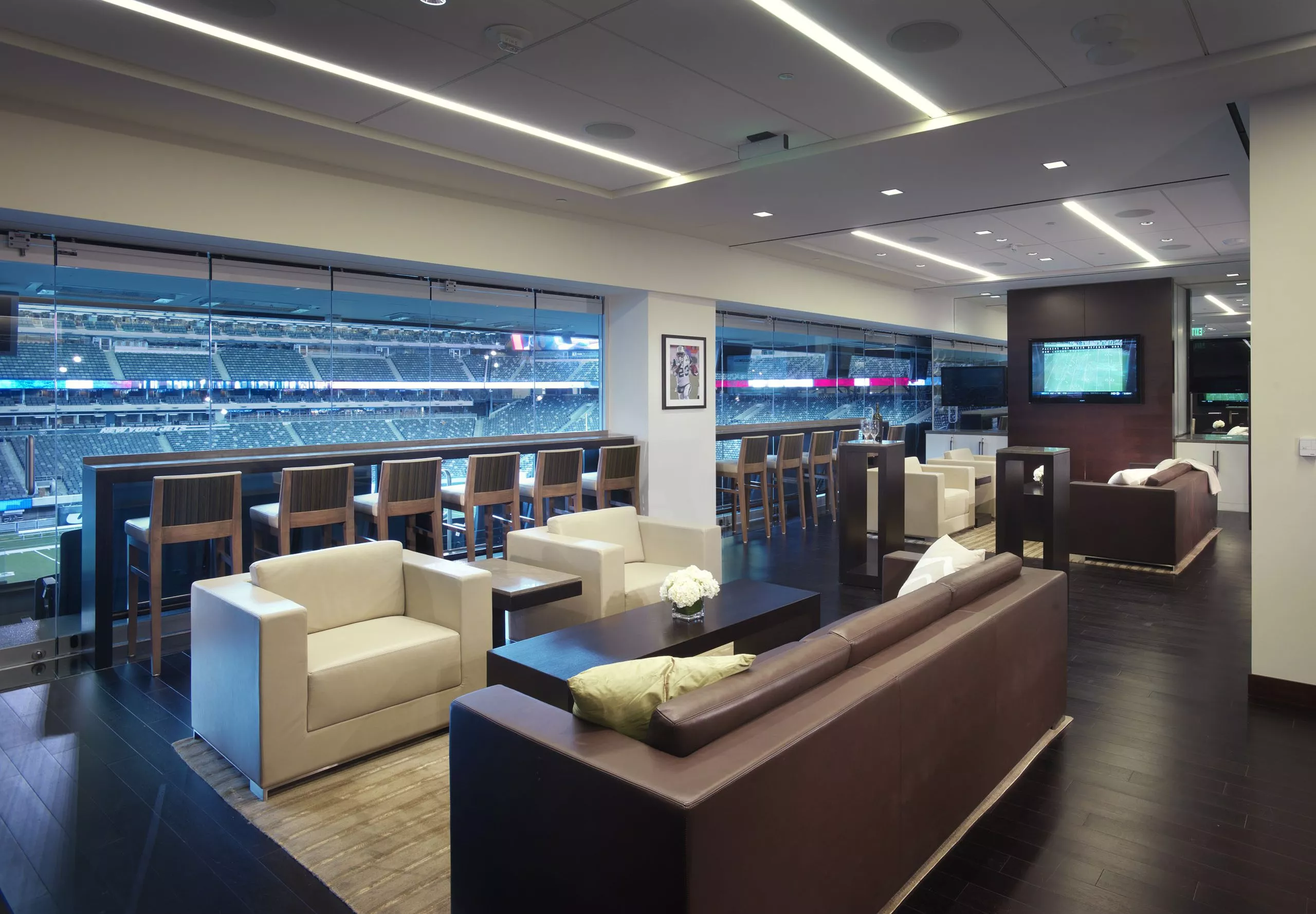 Metlife Stadium lounge