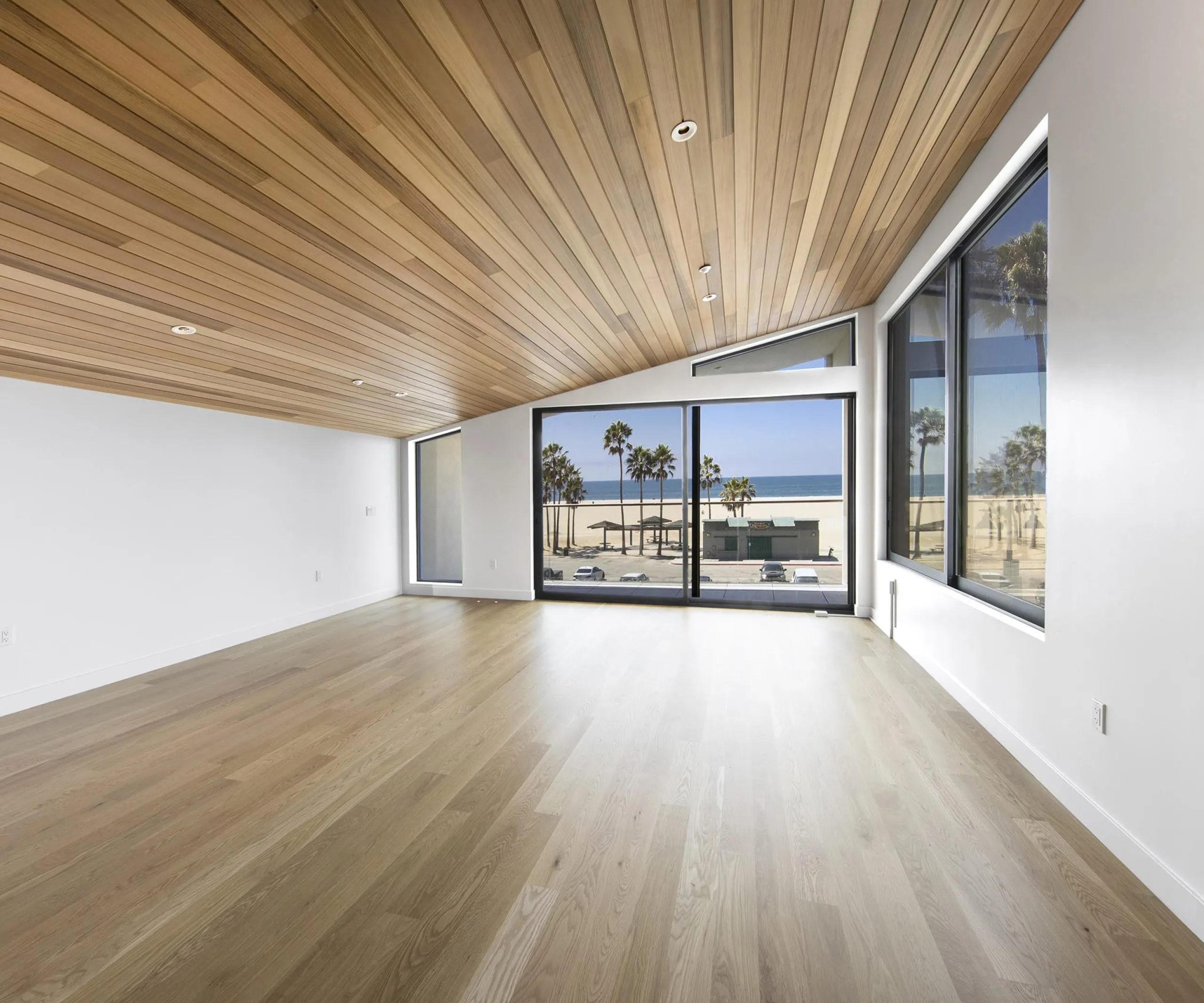 Interior view of an empty room at 305 Ocean Front Walk