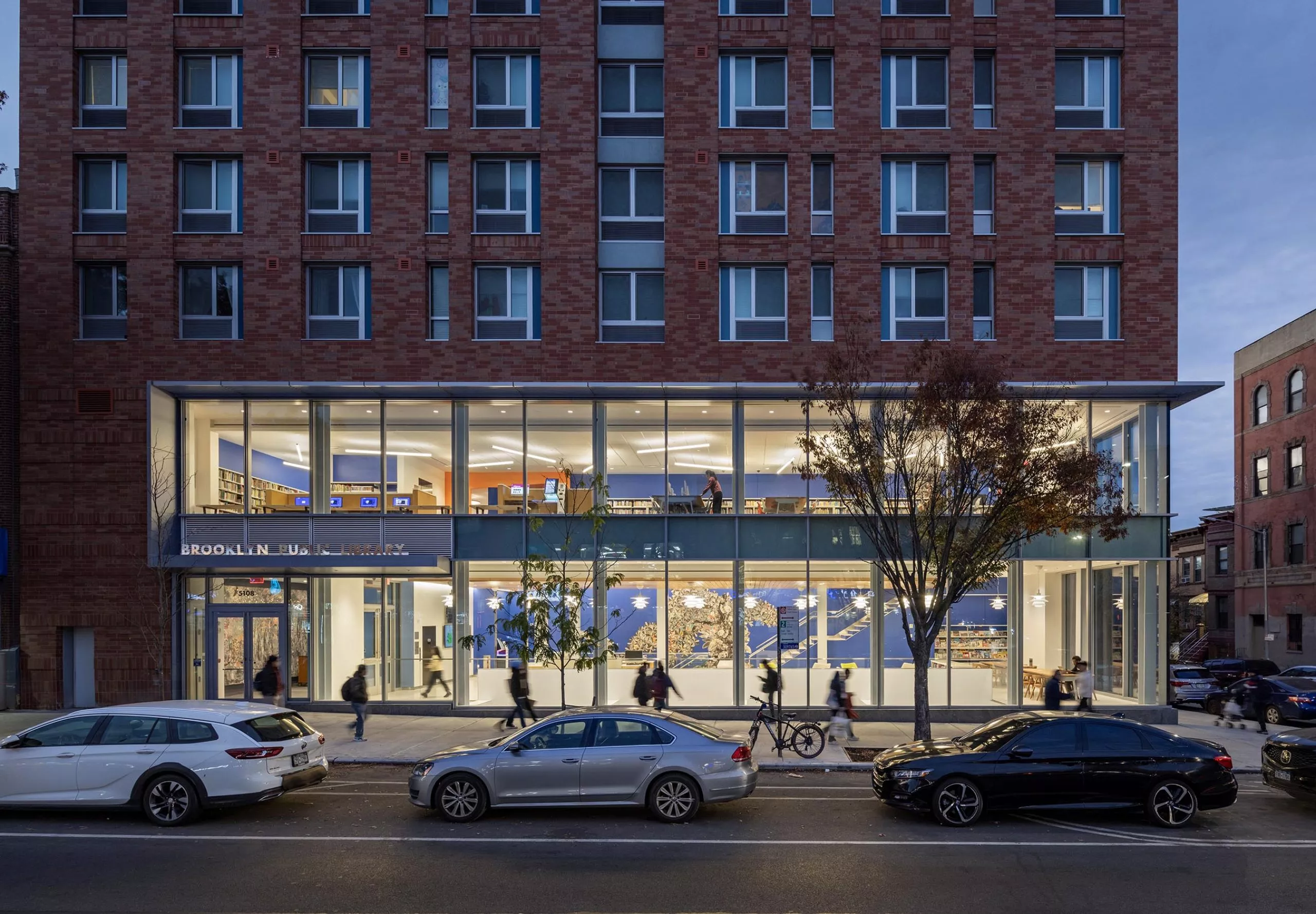 Exterior of Sunset Park Library