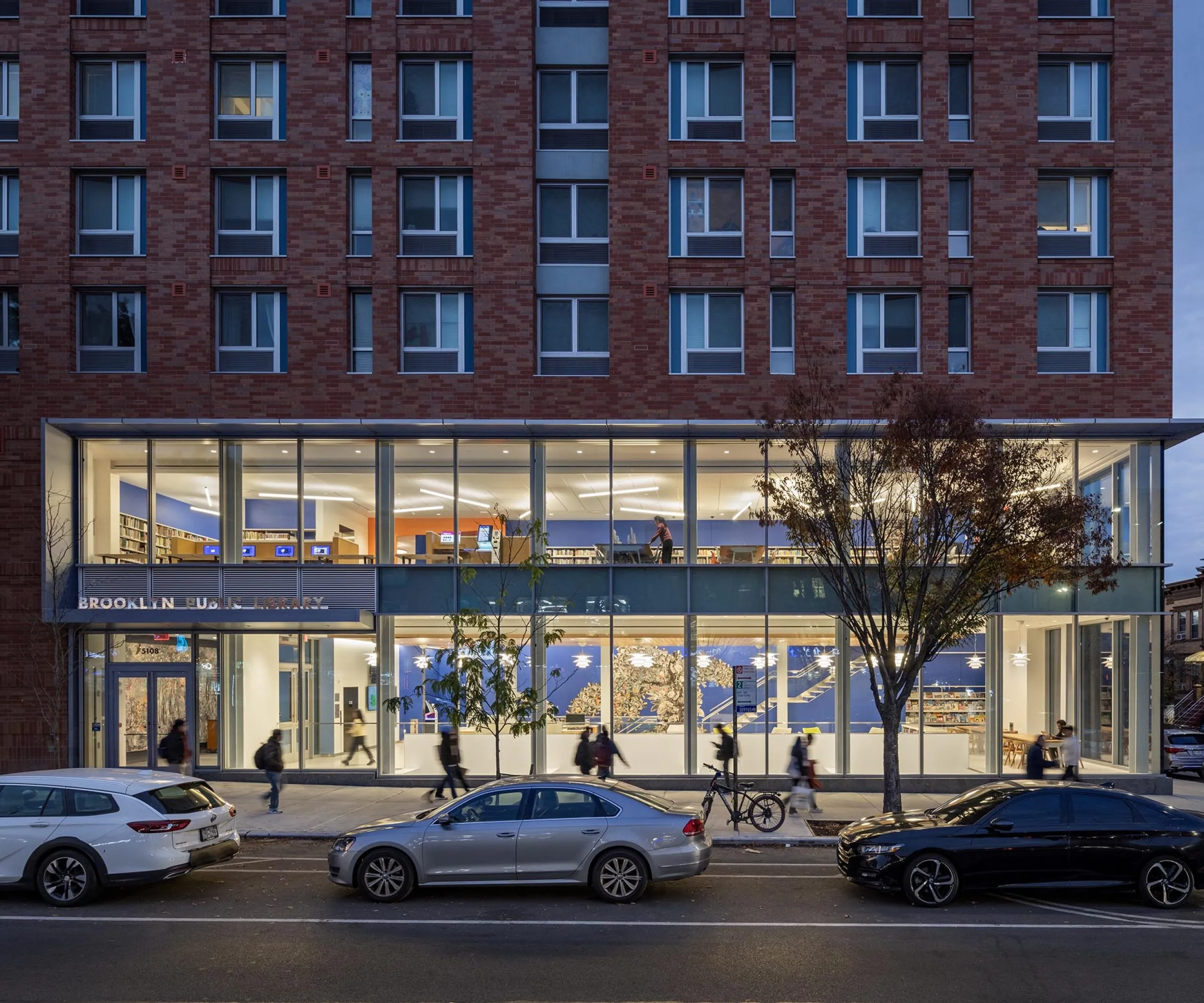 Exterior of Sunset Park Library