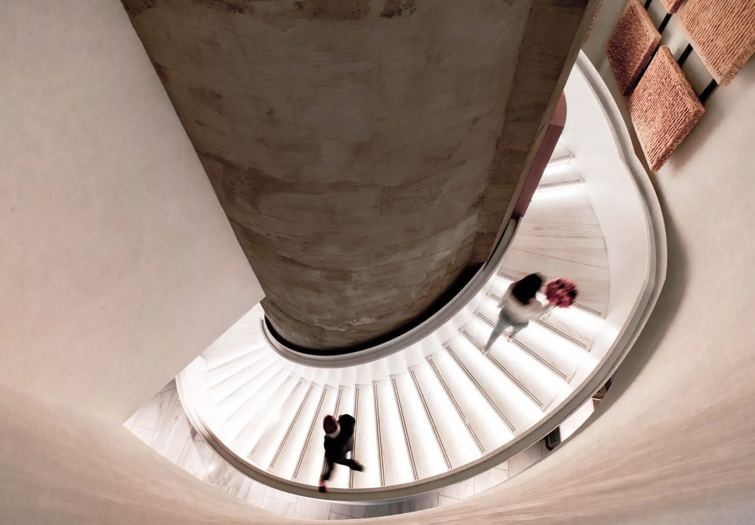 Interior view of the stairwell at Estiatorio Milos