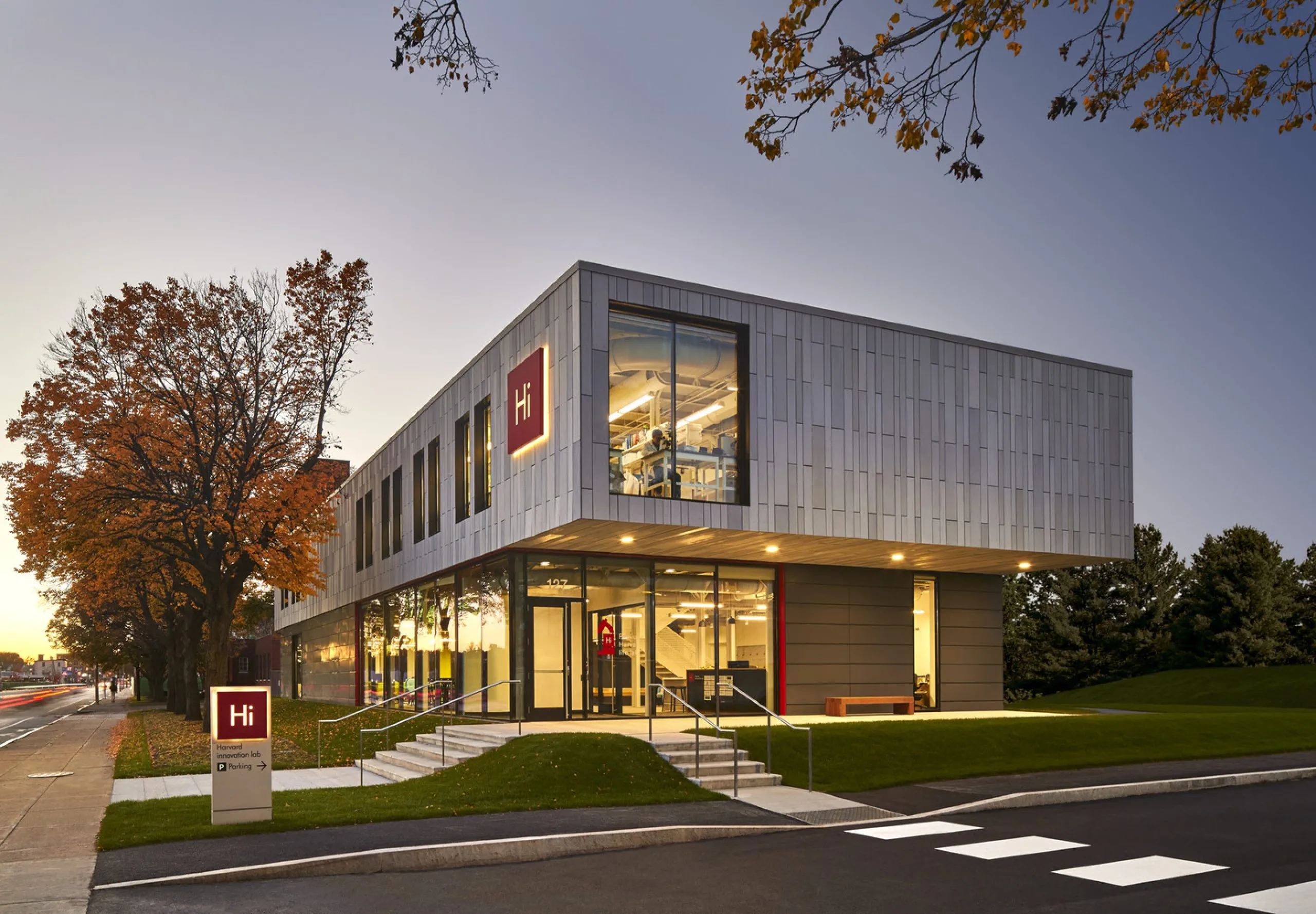 Exterior view of the Harvard Business School Pagliuca Life Lab building