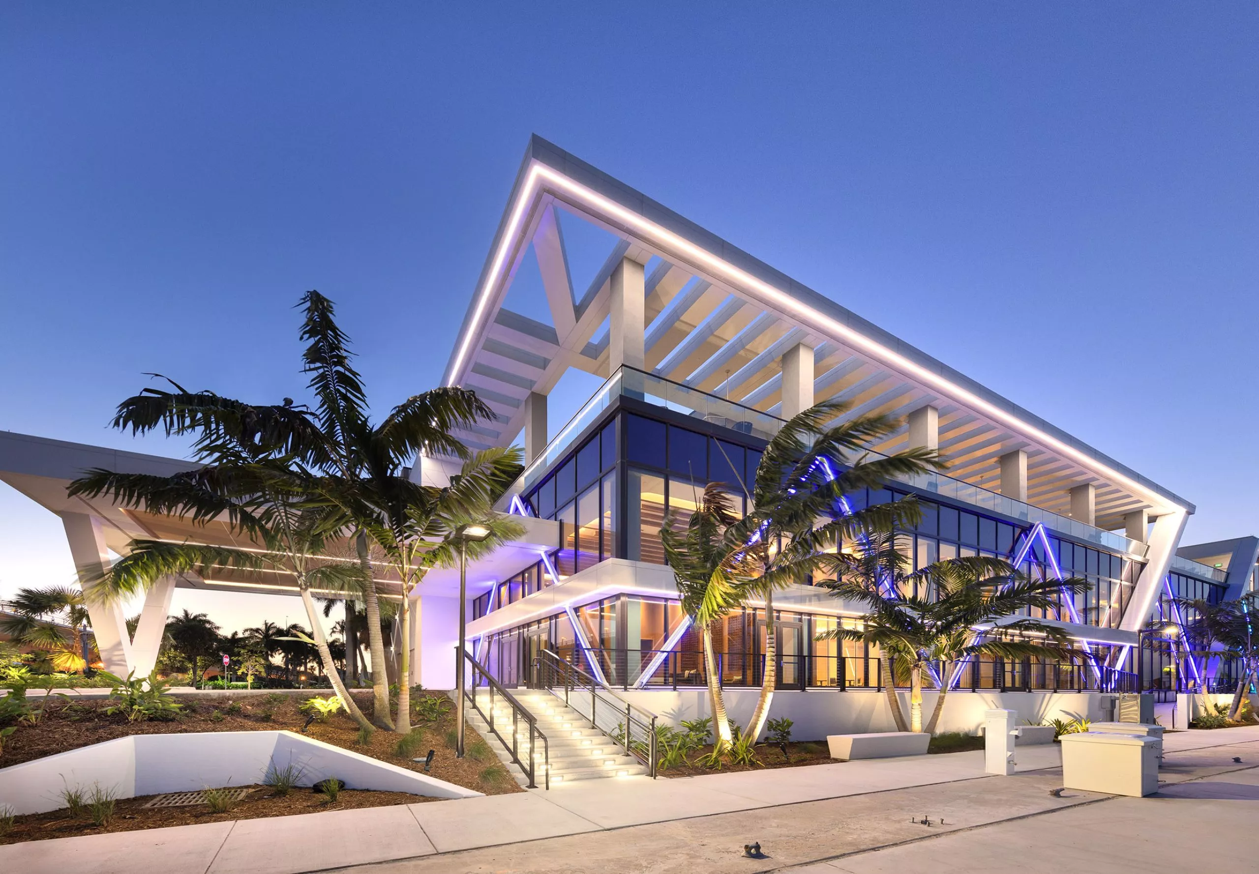 Exterior view of the Hilton Fort Lauderdale Marina Event Center at dusk