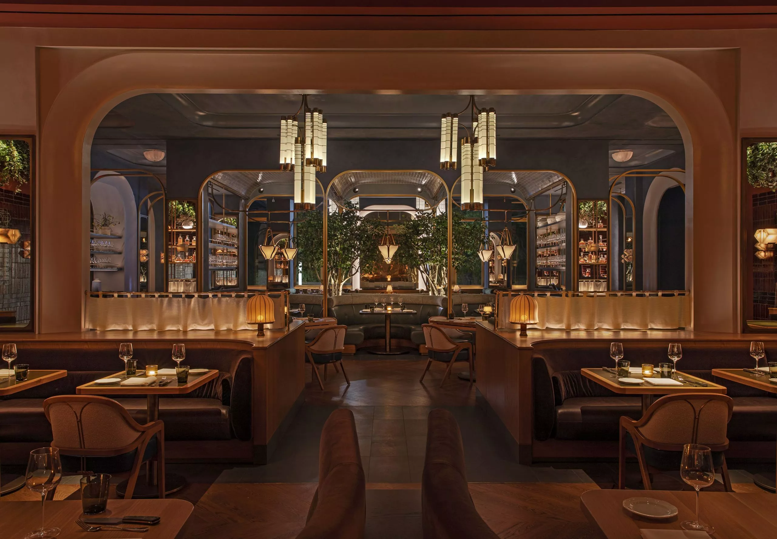 Interior view of the dining room at JW Marriott Essex House