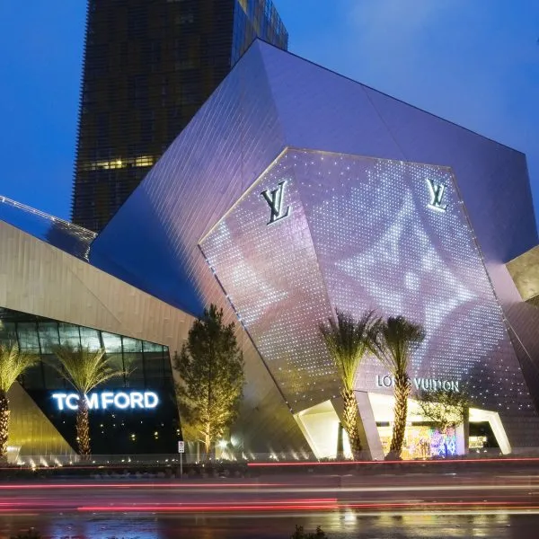 exterior view Louis Vuitton retail store