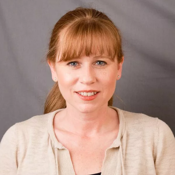 Headshot of Jennifer Mays