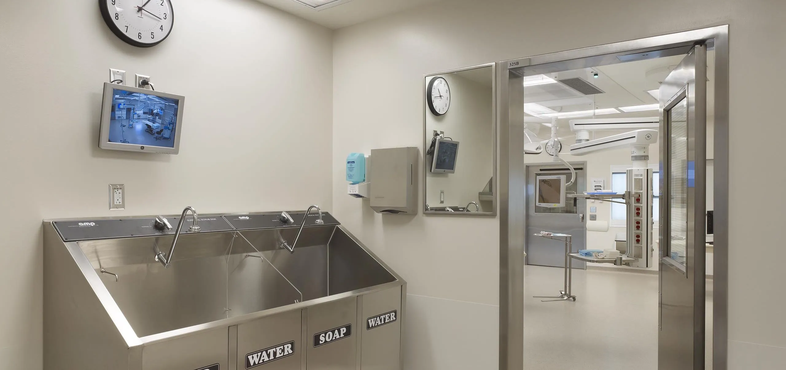 Interior view of the New England Baptist Hospital doctor wash room