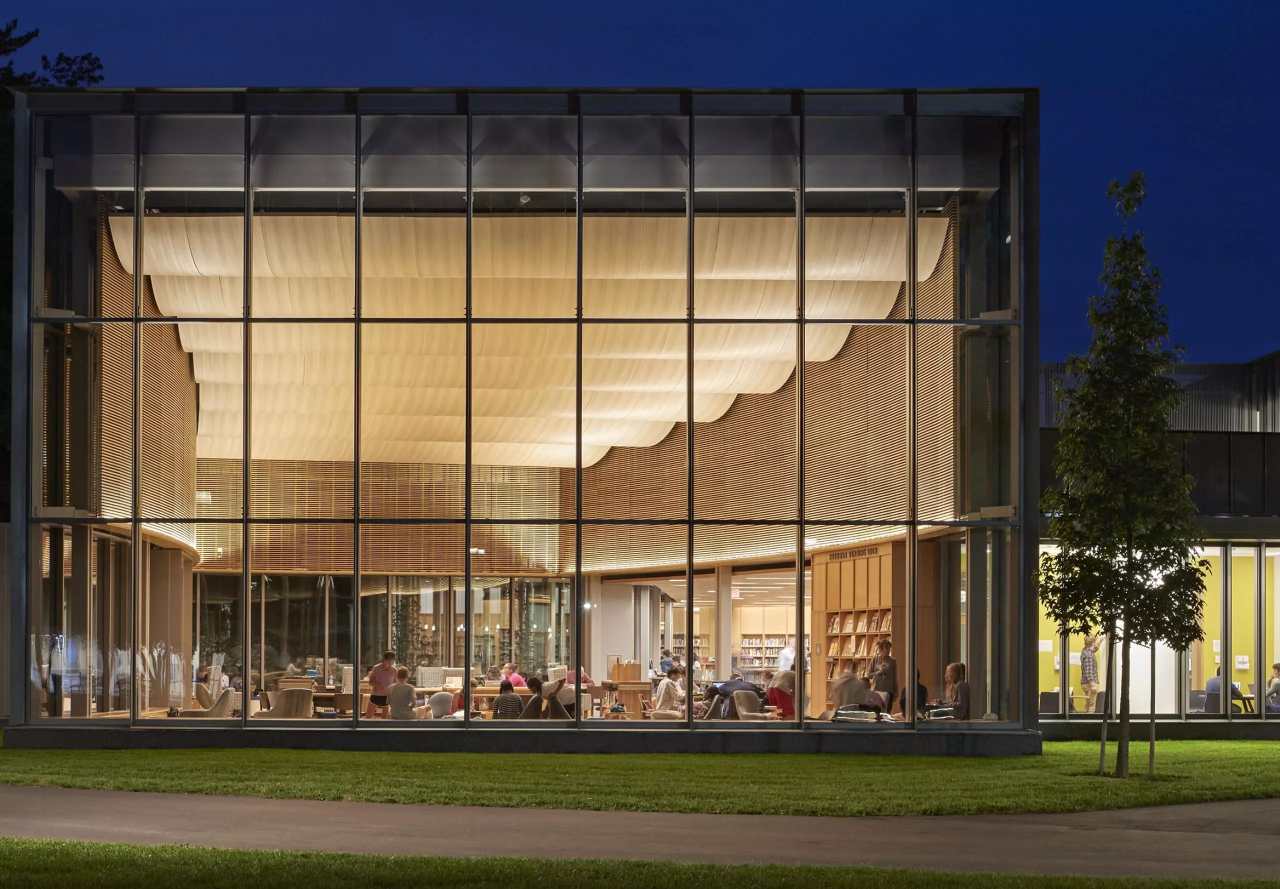 exterior view of Putnam Library at night