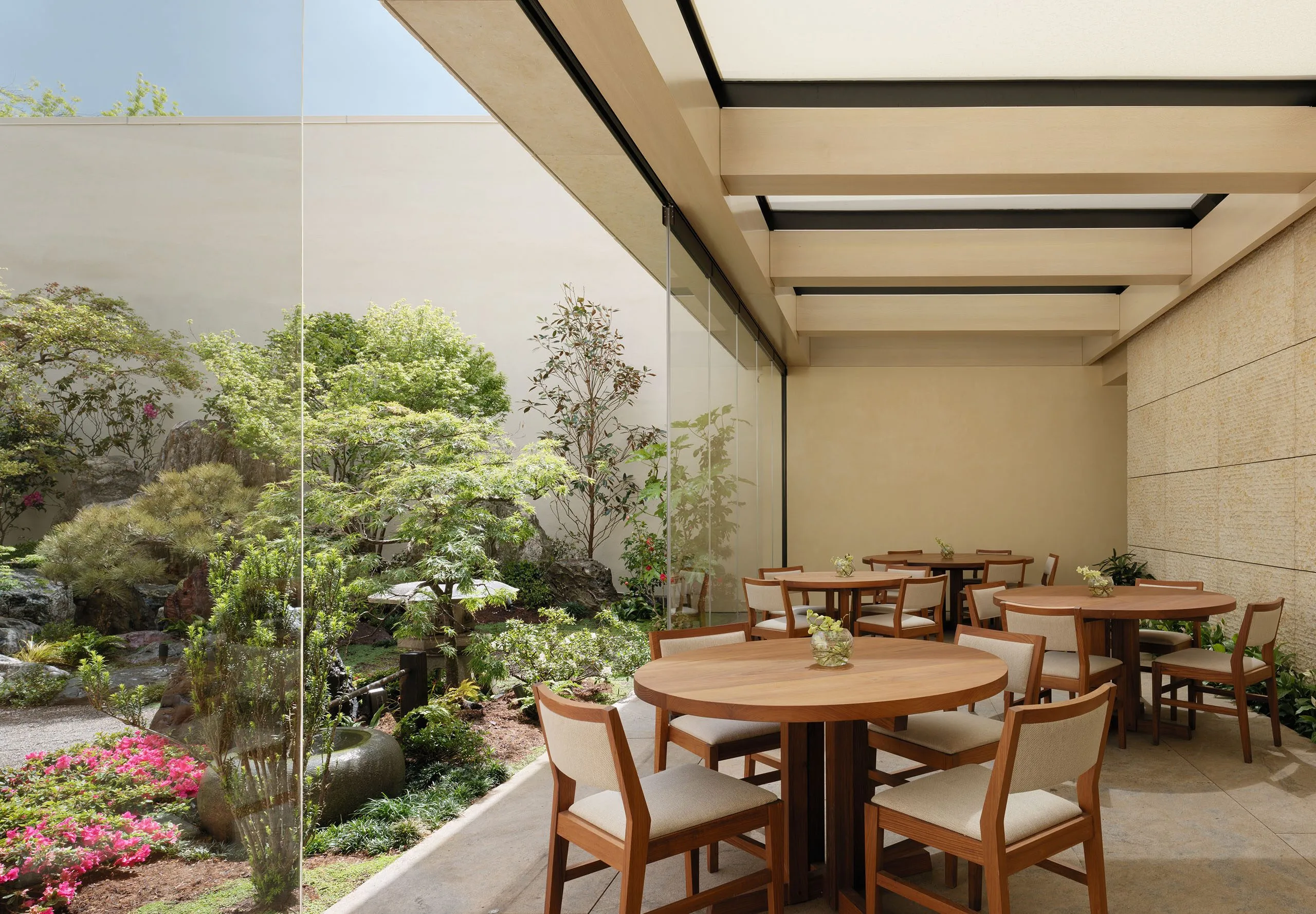 View of Nobu Palo Alto Garden Restaurant tables and garden