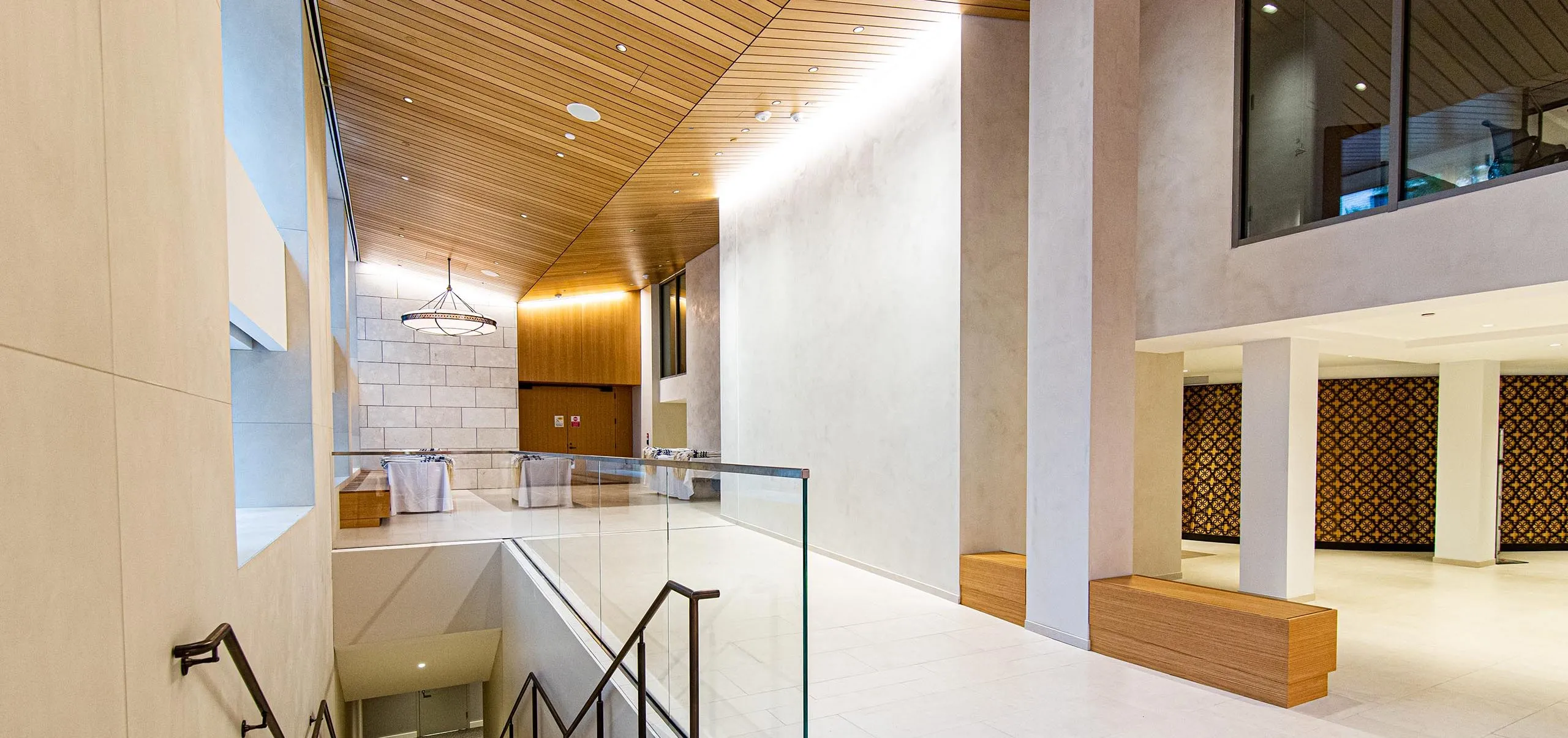 Interior walkway and stairwell at Park Avenue Synagogue