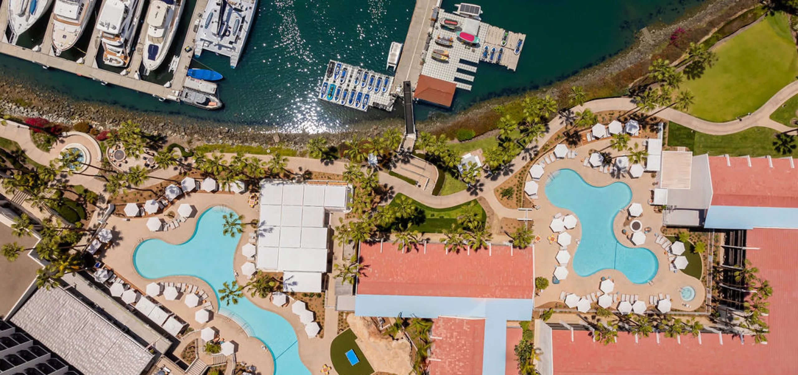 Ariel view of the pool at the Sheraton San Diego Hotel