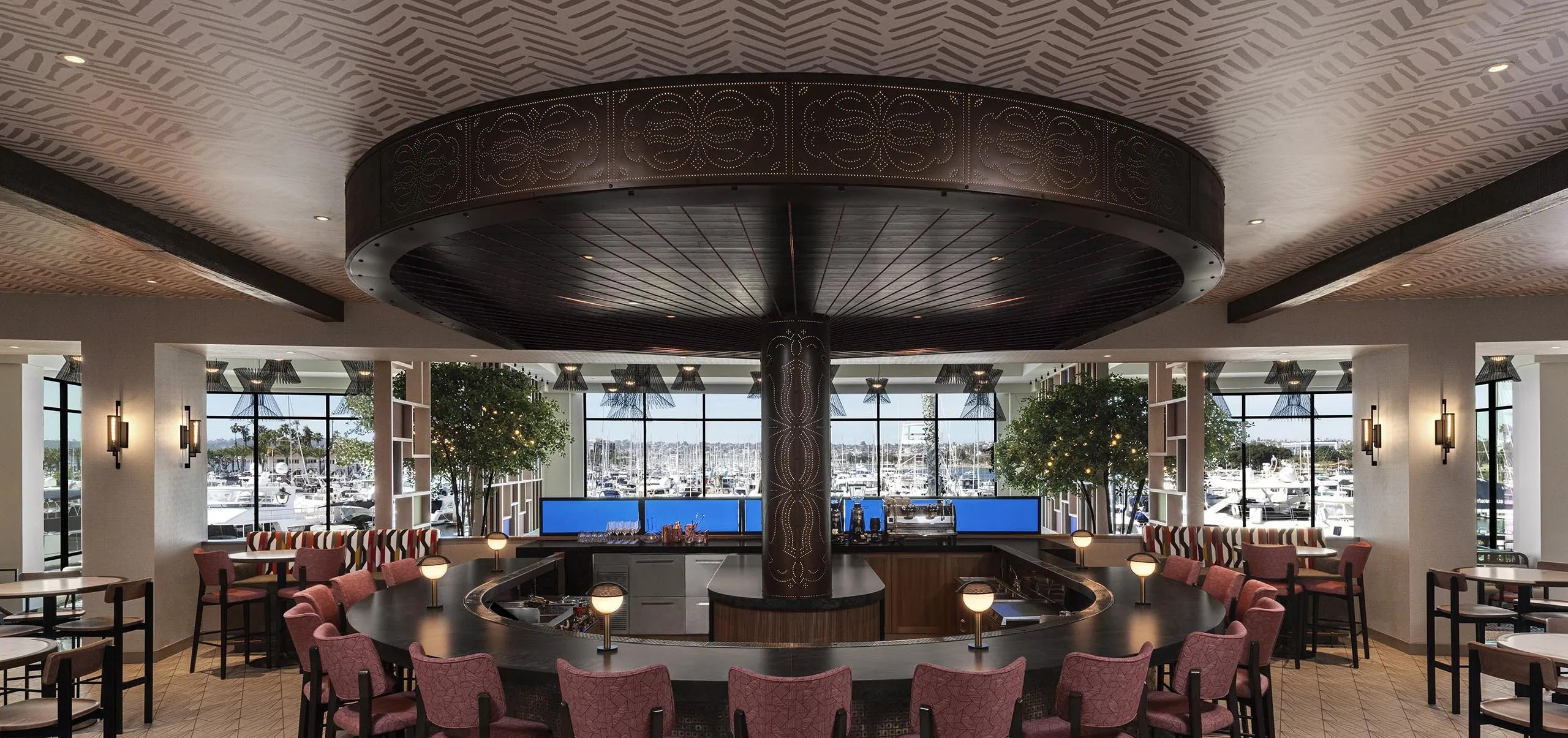 Interior view of the dining room and bar at the Sheraton San Diego Hotel