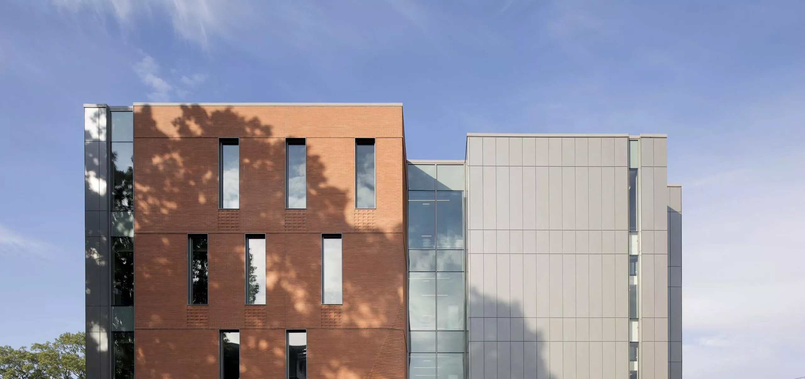 Exterior of Southern Connecticut State University School of Business