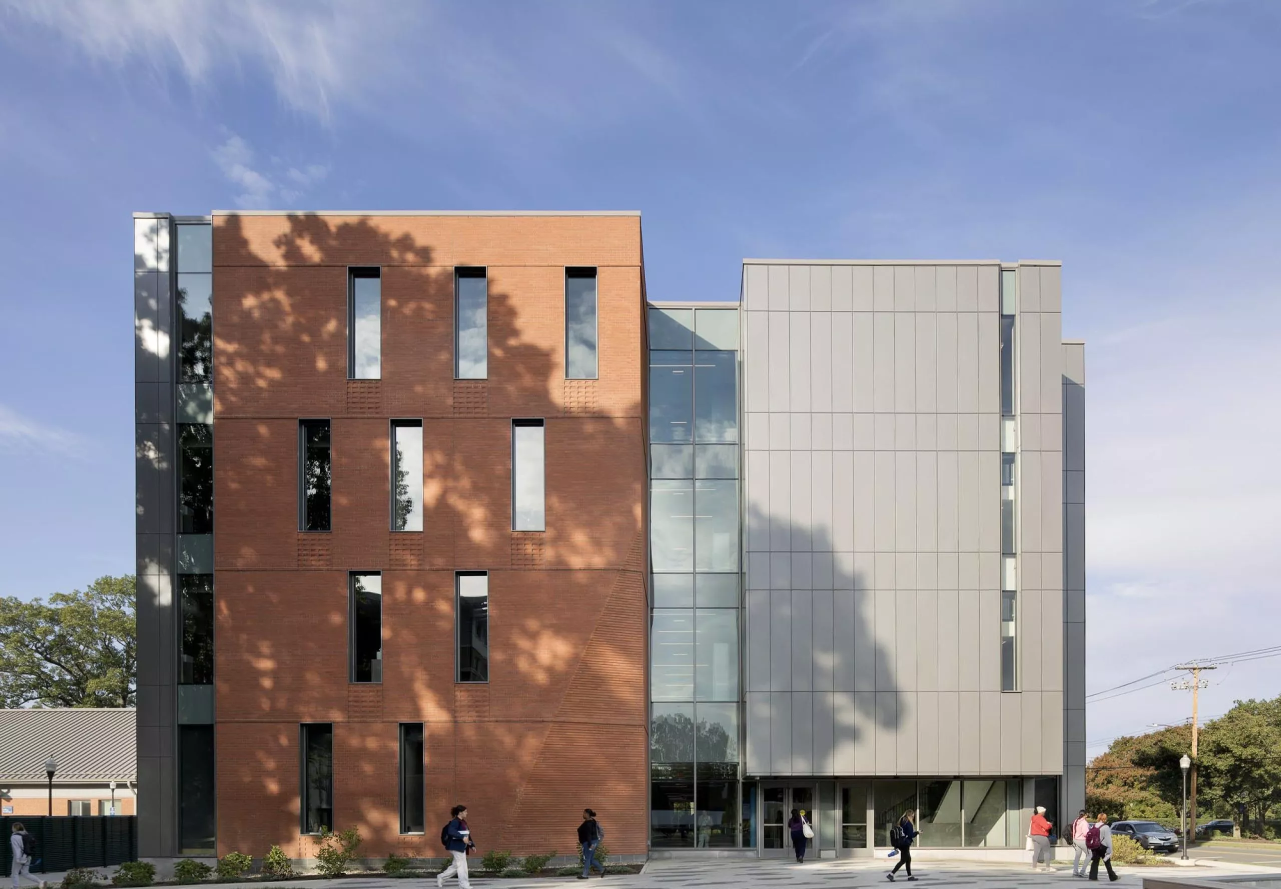 Exterior of Southern Connecticut State University School of Business